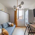 Διαμέρισμα Golden - View & Provencal Charm